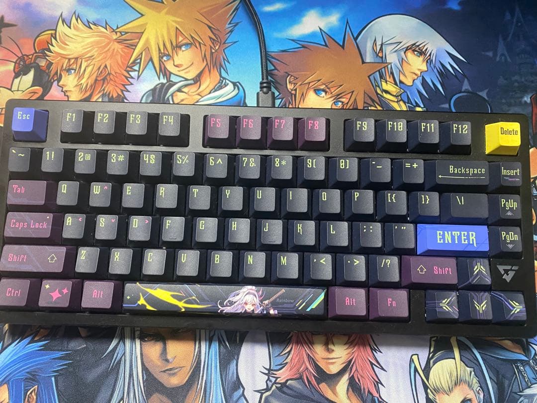 ATK RS7 ラピットトリガーゲーミングキーボード xtrfyマウスパッド付き