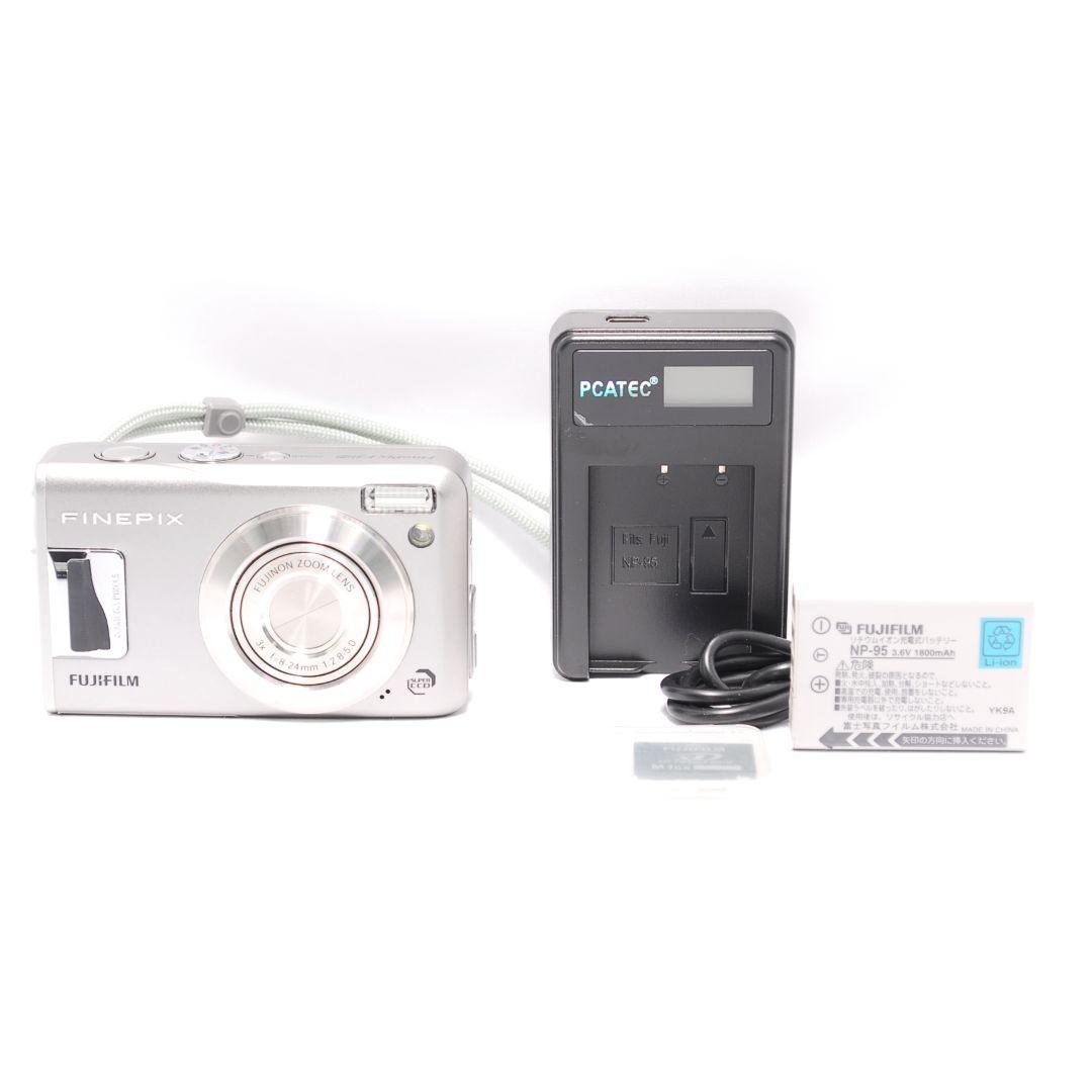 ❤動作良好❤少し訳あり❤ FUJIFILM FinePix F31fd コンデジ