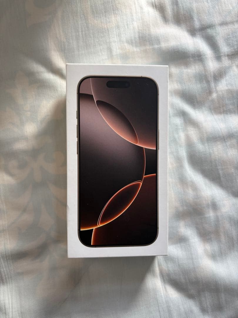 携帯電話本体 iPhone16pro