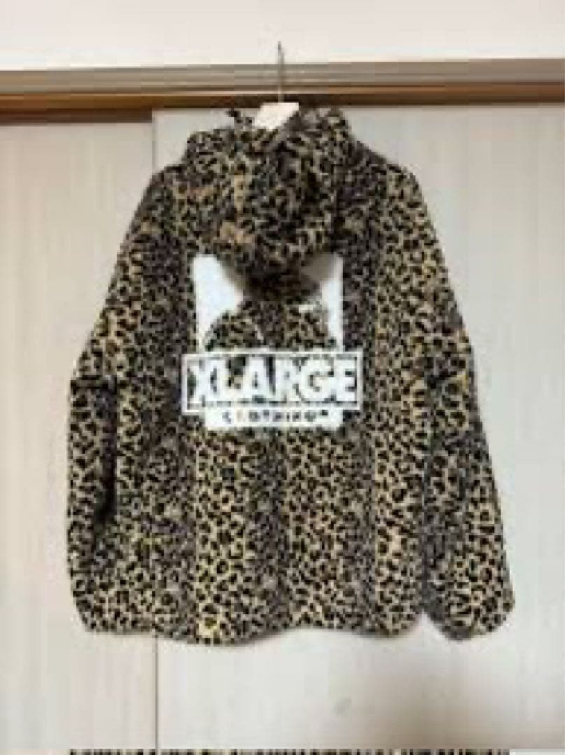 X LARGE アウター ヒョウ柄