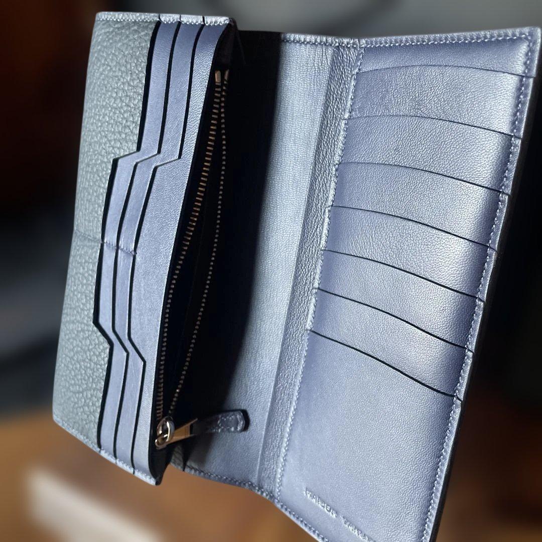 【新品 正規品】メゾンタクヤ 2つ折り長財布 TT2 ネイビー