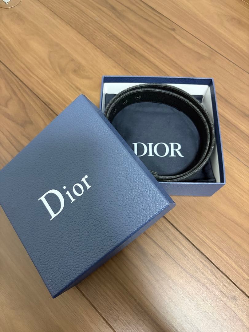 Dior ロゴバックルベルト