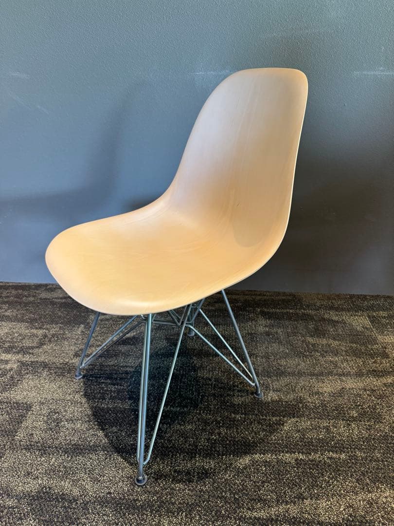 ハーマンミラー正規品　イームズウッドシェルチェア