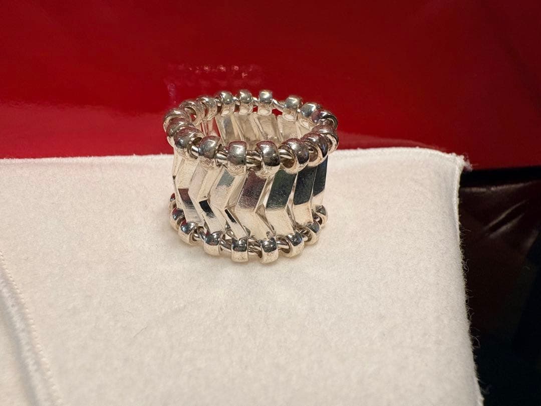 ボッテガべネタBOTTEGA VENETAシェブロンシルバー925リング