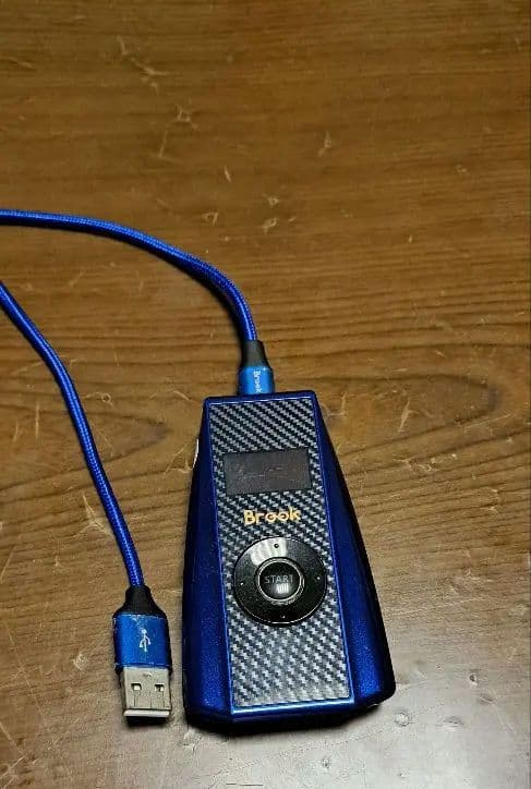 PC用ゲームコントローラー・コンバーター Brook Ras1ution2