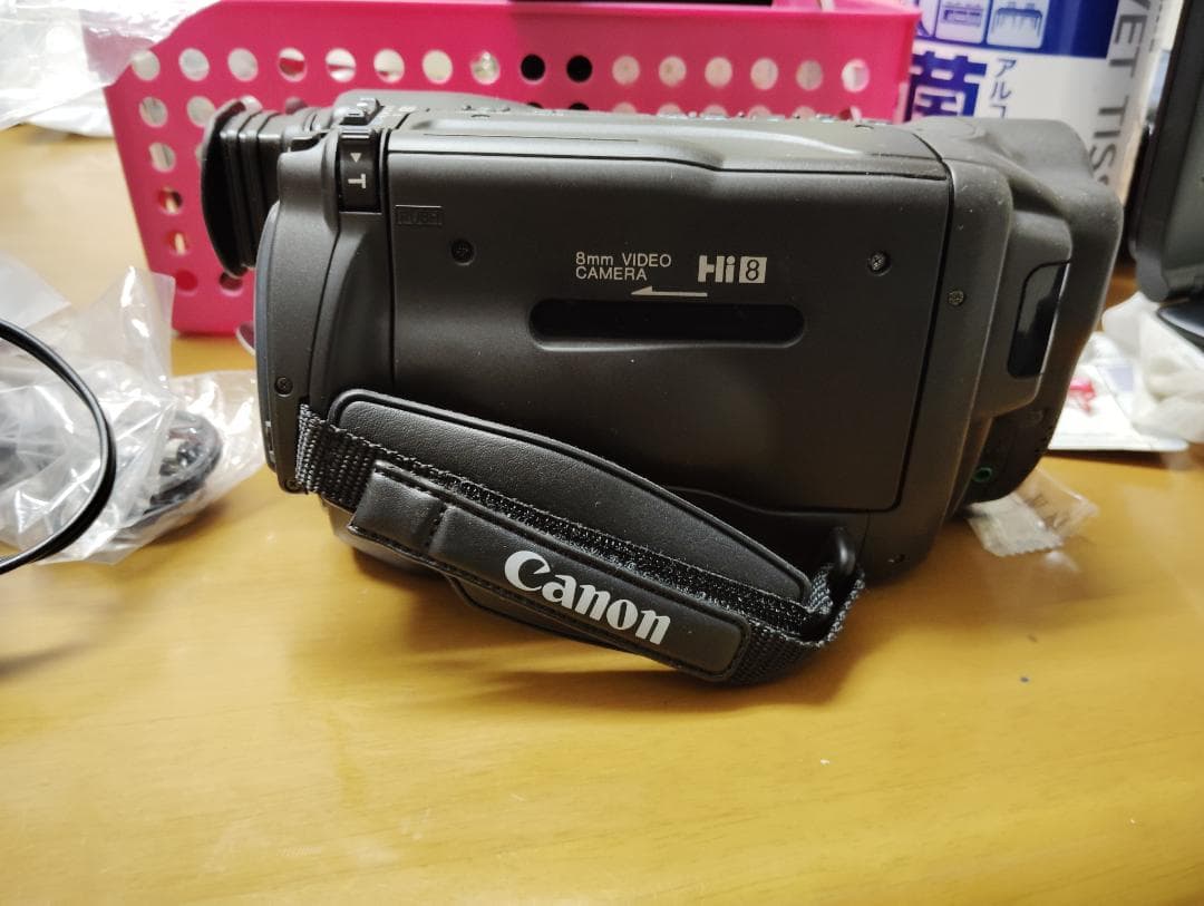 Canon Hi8ビデオカメラ 20倍ズーム