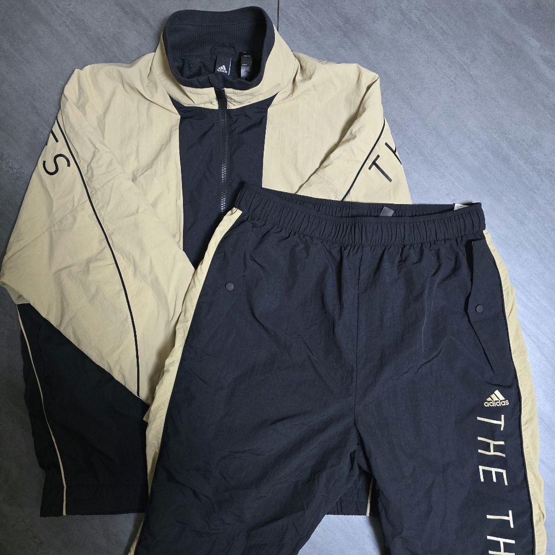 adidas ウィンドブレーカー上下 THE THREE STRIPES