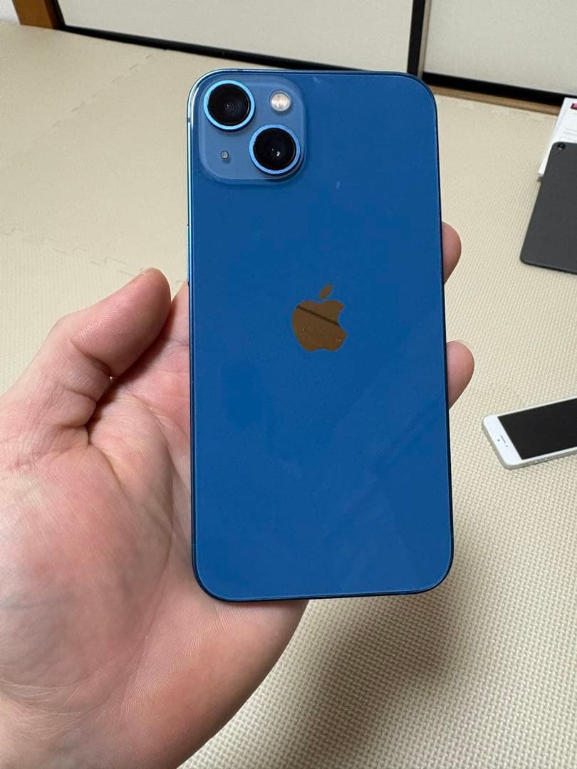 Apple iPhone 13 128GB ブルー