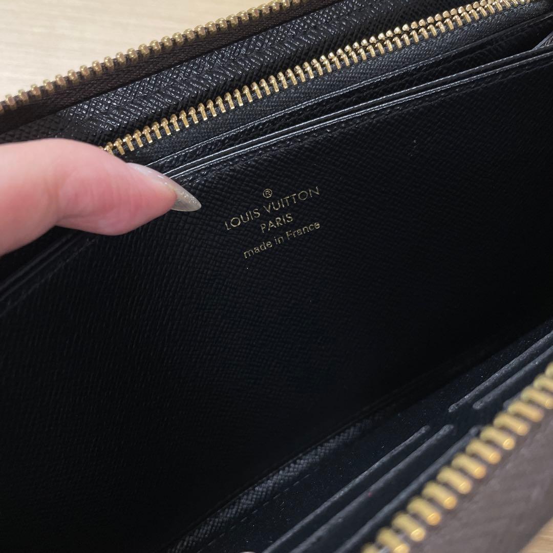 LOUIS VUITTON モノグラム　ジッピーウォレット　ビトン