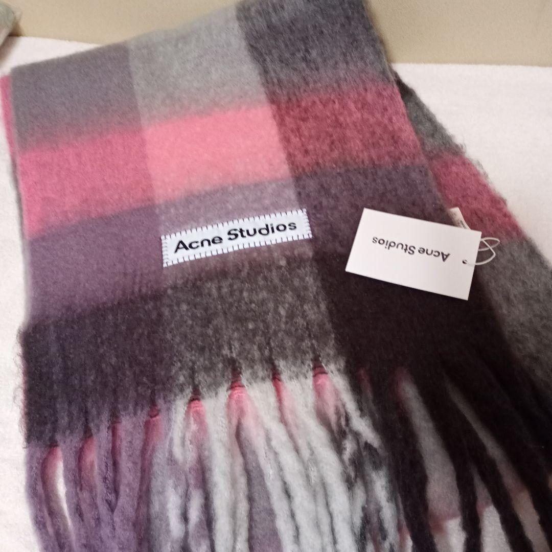 モヘアチェックスカーフ　　Acne Studios 　タグ付き