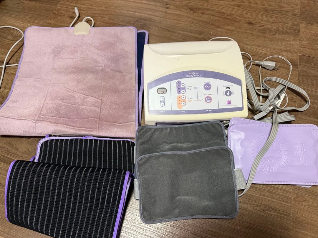 Beauty World II 美容機器 マッサージパッド2個付き