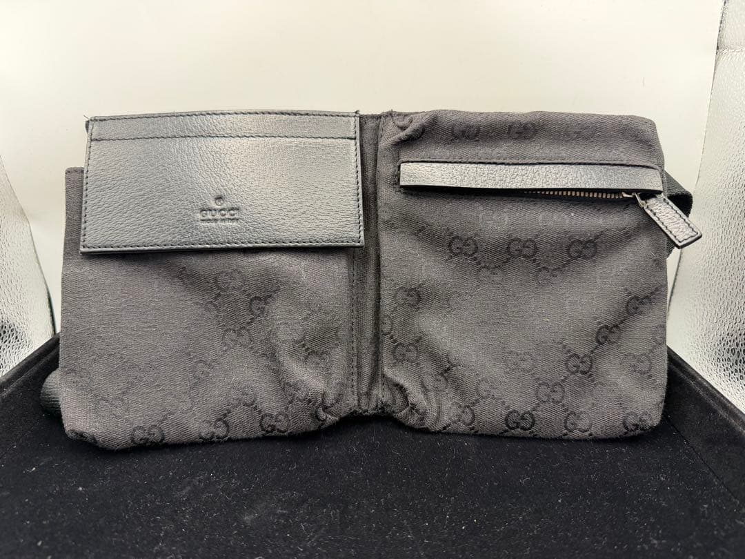 グッチ ウエストバッグ GGキャンバス ブラック シルバー