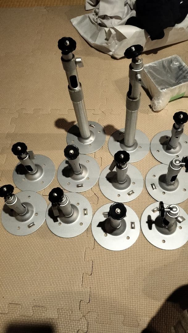 元値100万円超)防犯カメラ12台セット 8TB モニター レコーダー三菱