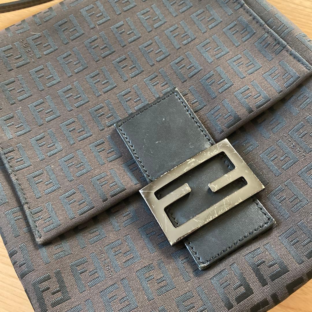 USED ★FENDI ズッカ柄 ショルダーバッグ ナイロンキャンバス