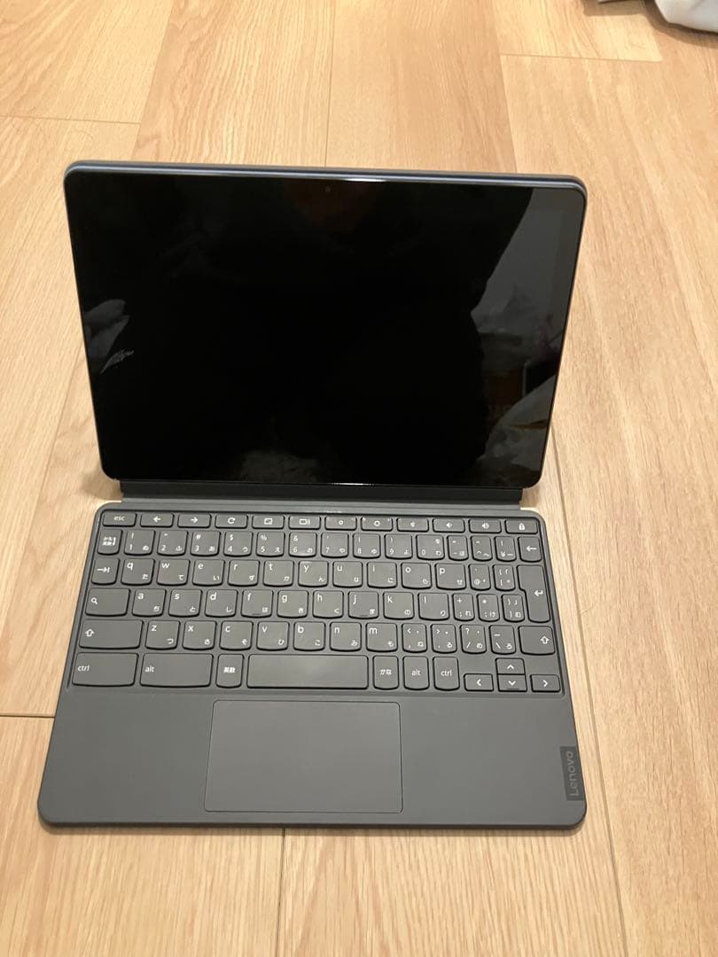 Lenovo Chromebook 本体 付属キーボード付き