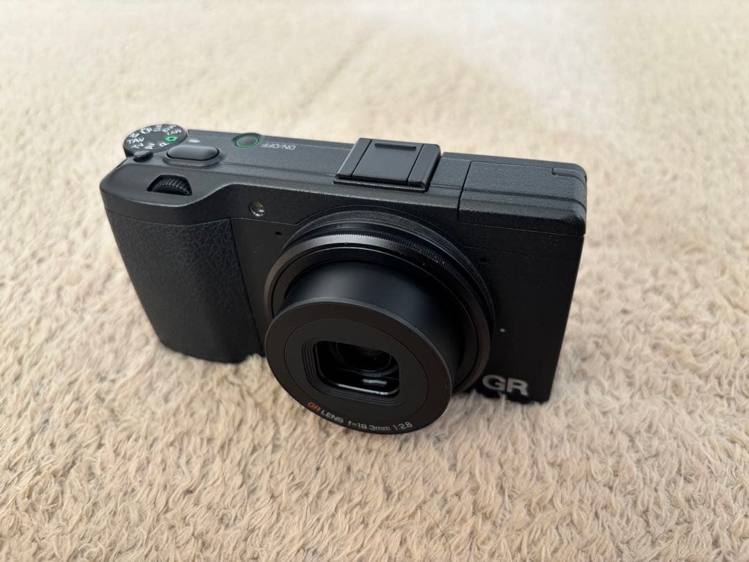 【期間限定値下げ】RICOH GR コンパクトデジタルカメラ