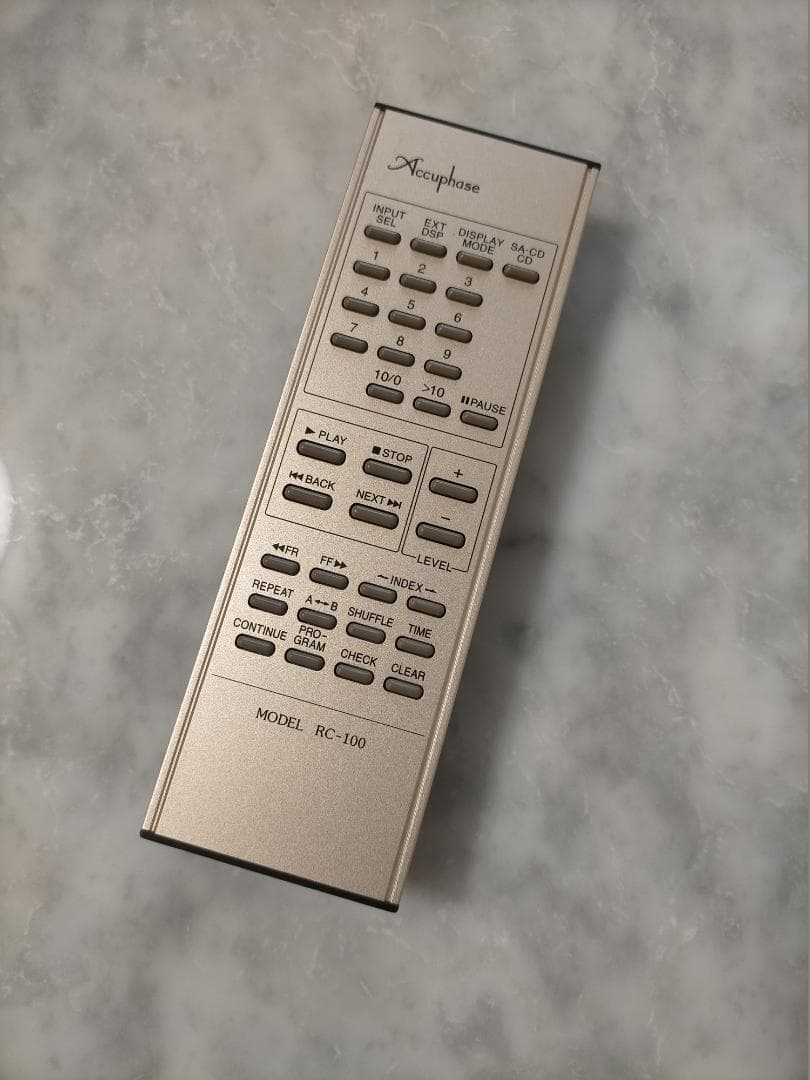 Accuphase CD用リモコン(remote) 適応機種：DP-720