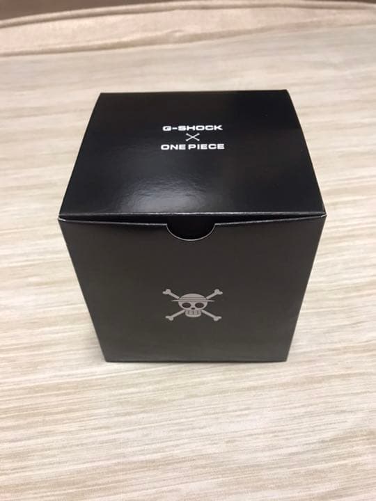 未使用品　CASIO　G-SHOCK ワンピース GA-110JOP-1A4JR