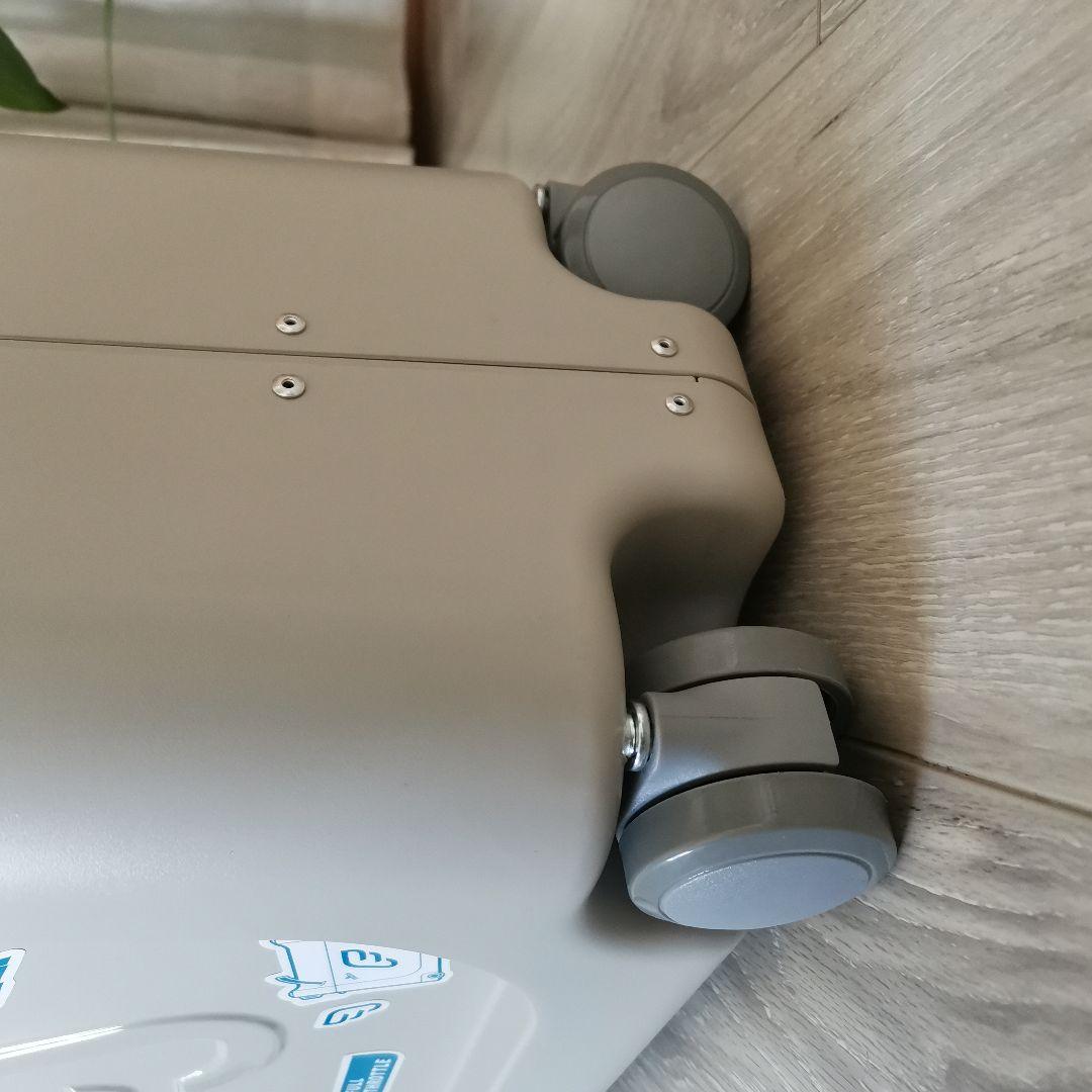 美品!JETKIDS BEDBOX 子供用キャリーケース　乗れる、座れる。