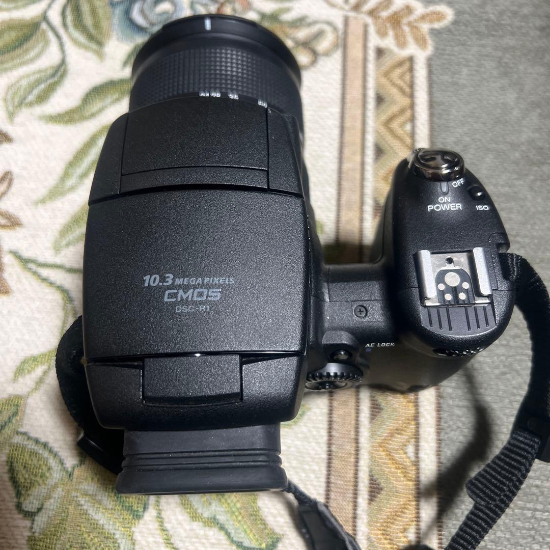 SONYソニーDSC-R1 カールツァイス