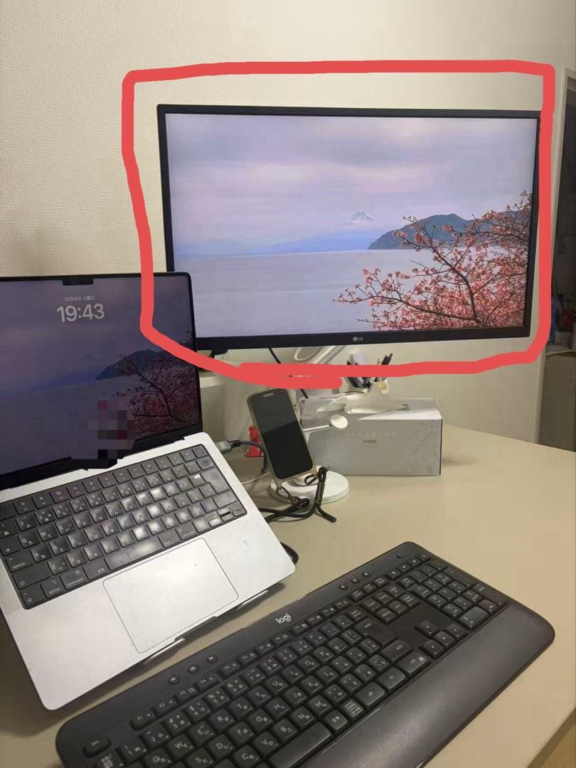 LG 4k 27UL500-W 27インチ　無スタッド