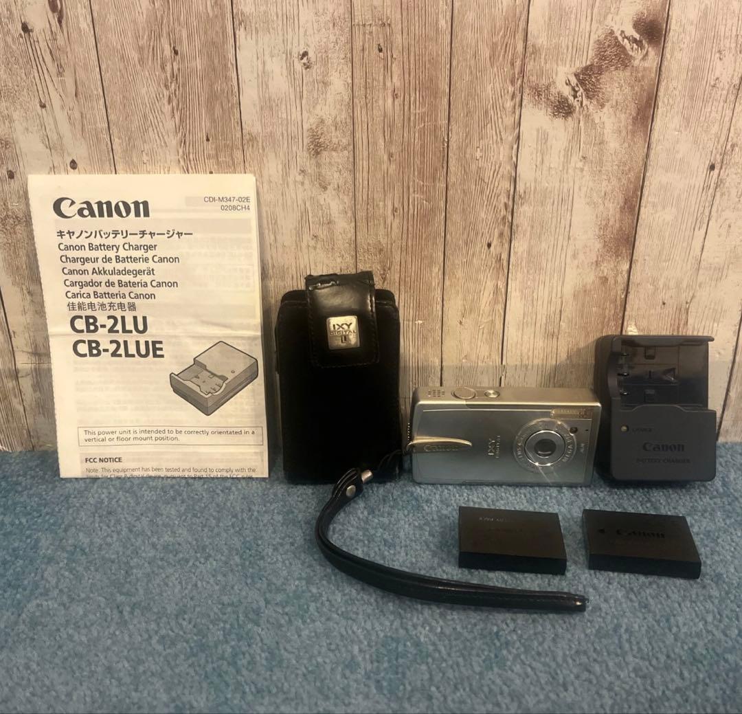 Canon IXY デジタルカメラ バッテリー充電器　SDカード付き