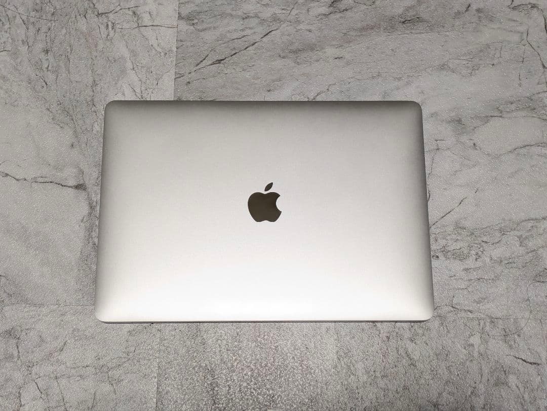 MacBook本体 Apple MacBook Air M1 2020 8GB