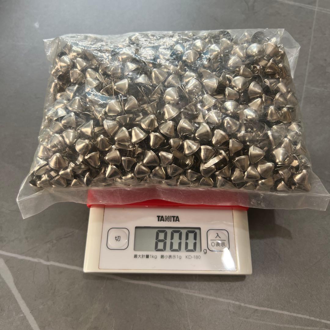 コニカルスタッズ鋲　約800個　9mm＆12mm HARDCORE