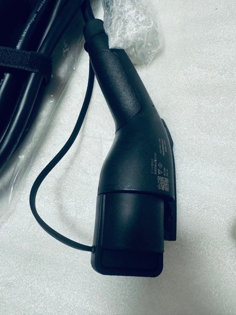 新品未使用　最新型番　三菱純正充電ケーブル　29690 W100P