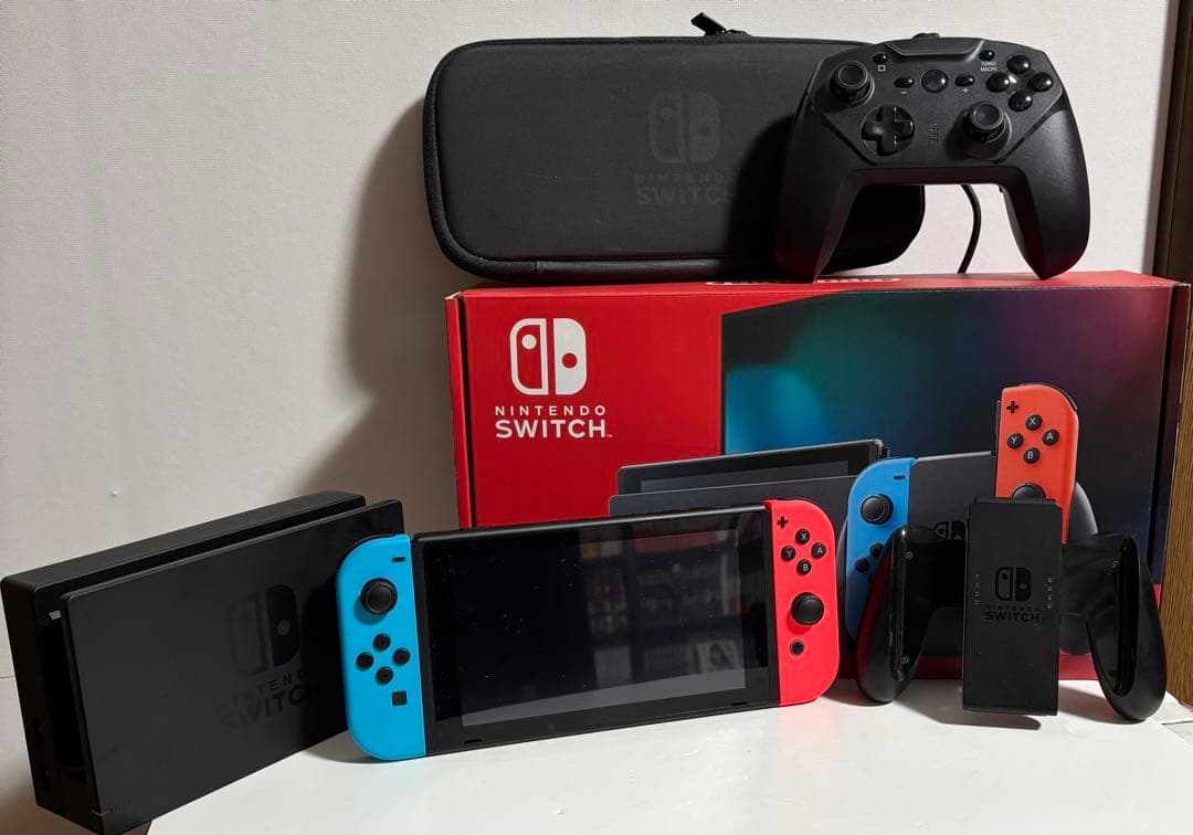 【完動品】Nintendo Switch 本体、付属品完備、おまけあり