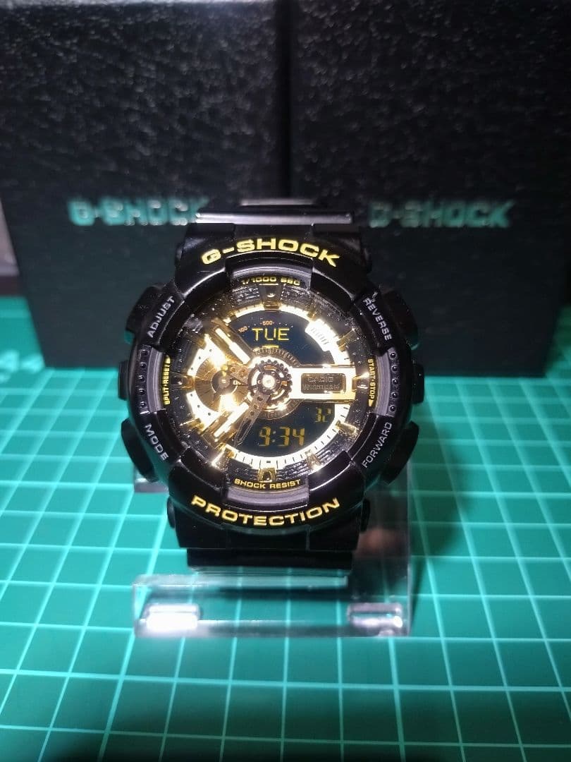 J*y様 《美品》G-SHOCK GA-110 ブラック/ゴールド