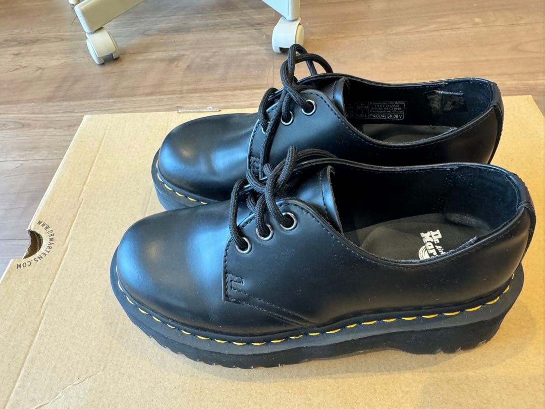 靴 Dr. Martens 1461 Quad