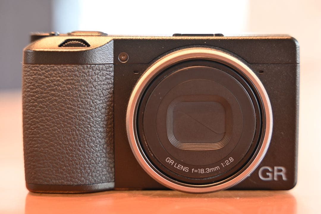 RICOH GR III デジタルカメラ シャッター回数3933