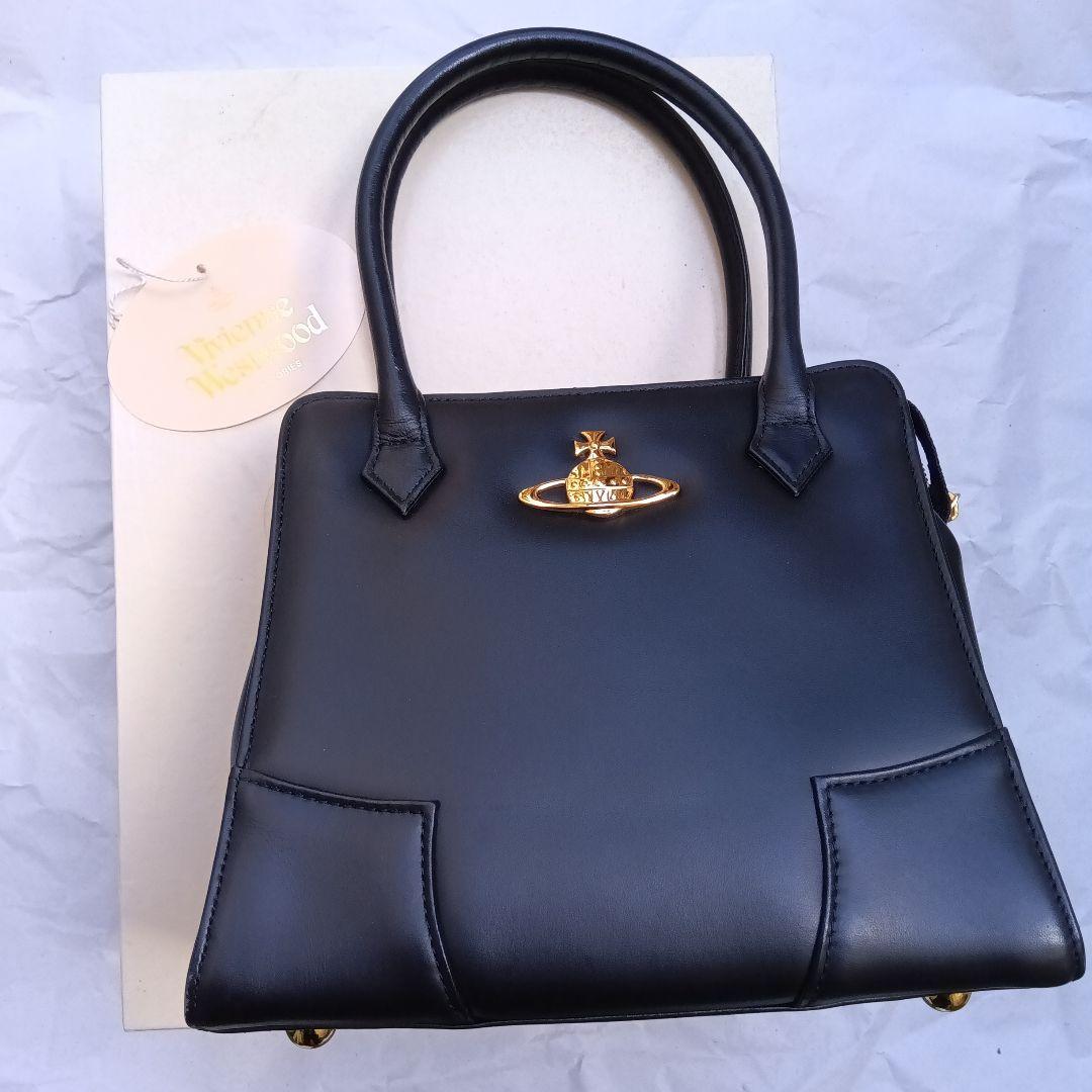 ヴィヴィアンウエストウッド　レザーハンドバッグ