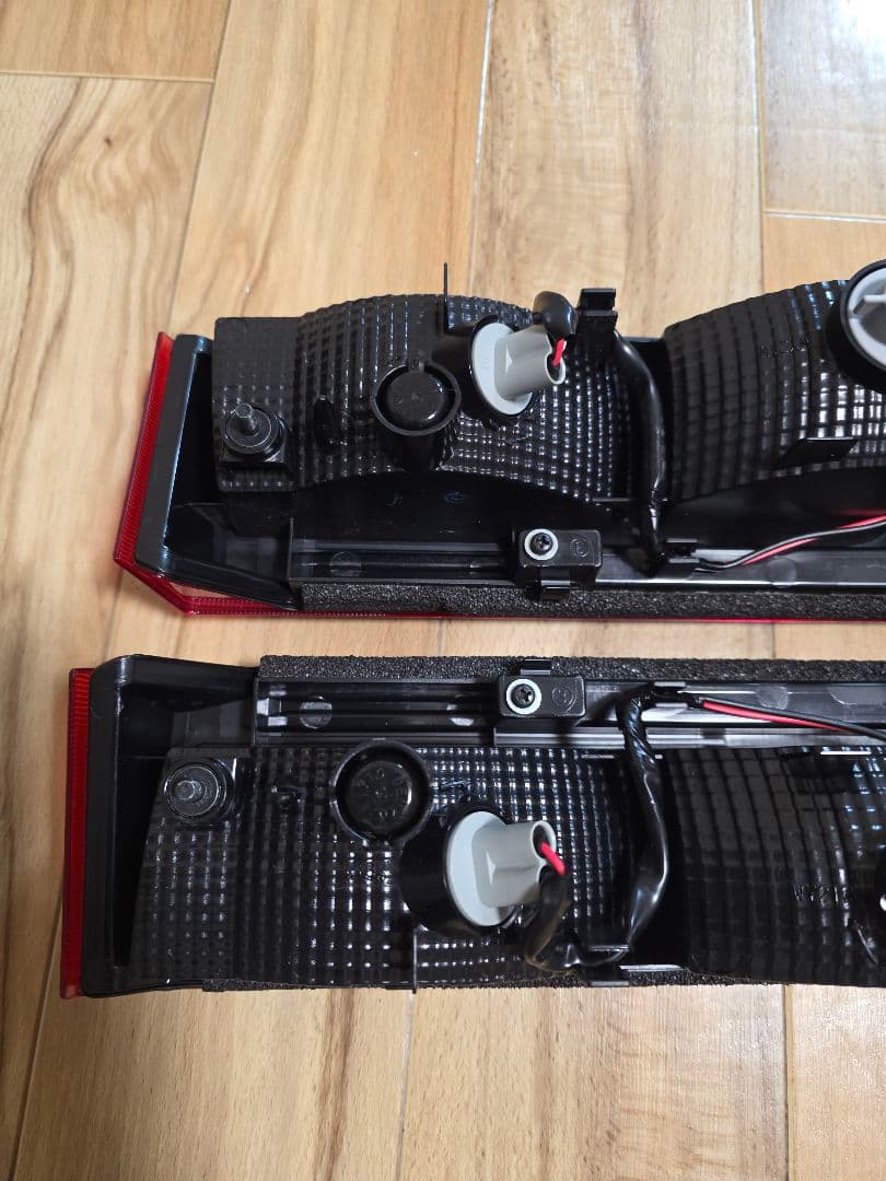 マークxo 中期　 新車外し　テールランプ左右セット