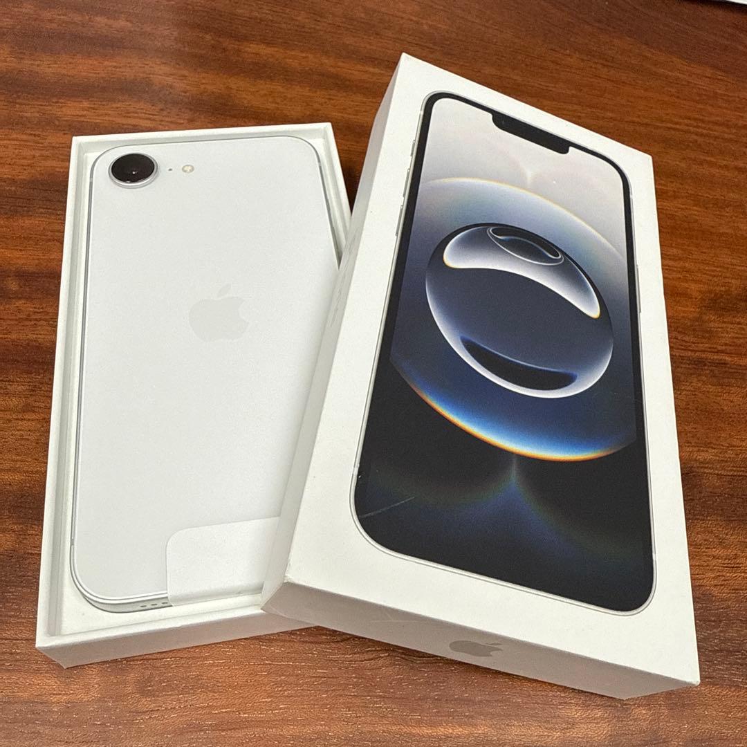 iPhone 16e 新品未使用