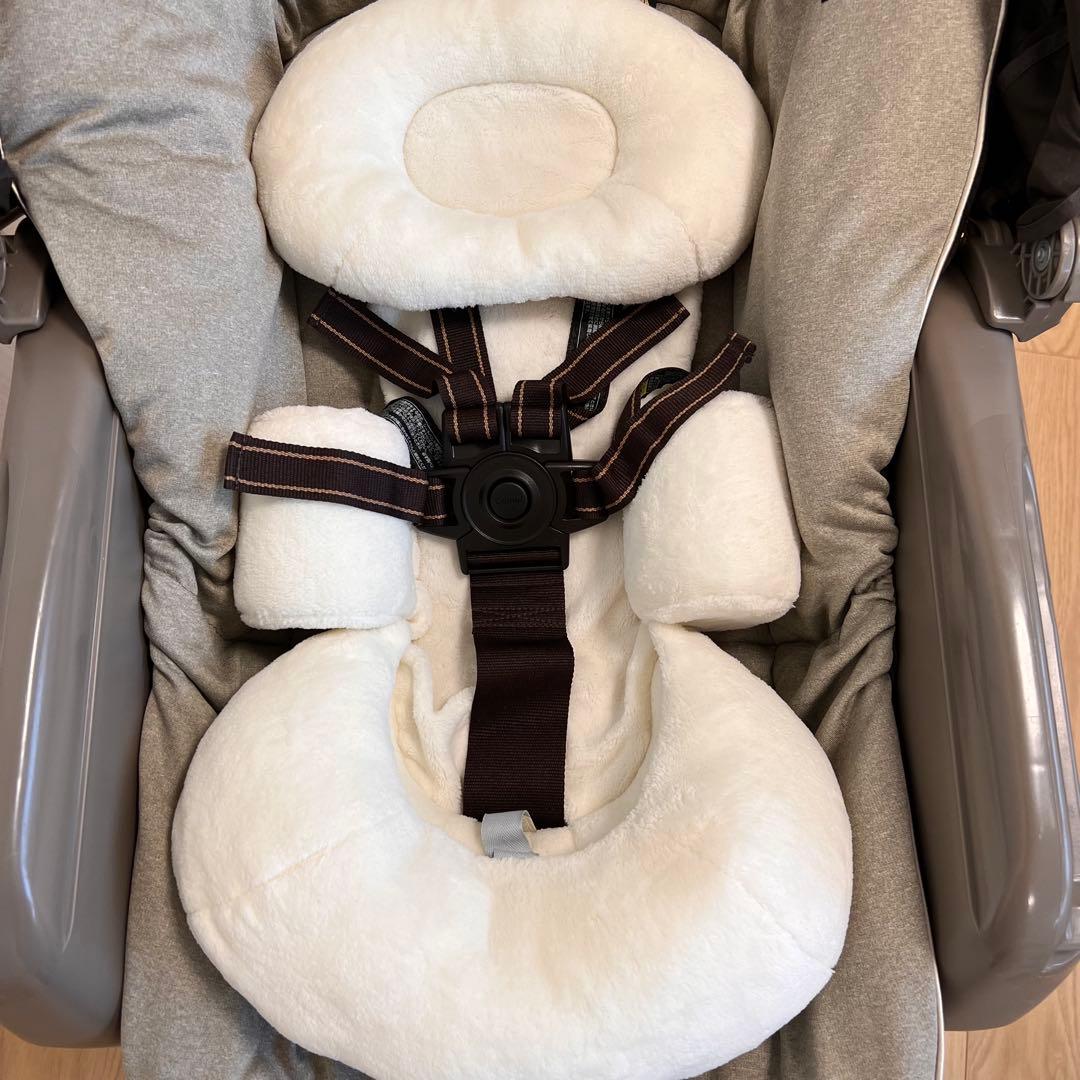 Combi ネムリラ BEDi おやすみドーム エッグショック