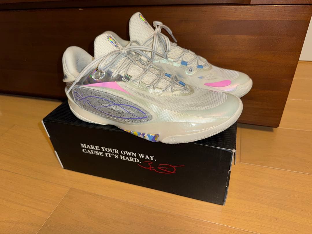 Wade 808 5 Ultra【誕生日】　美品❗️27.5cm