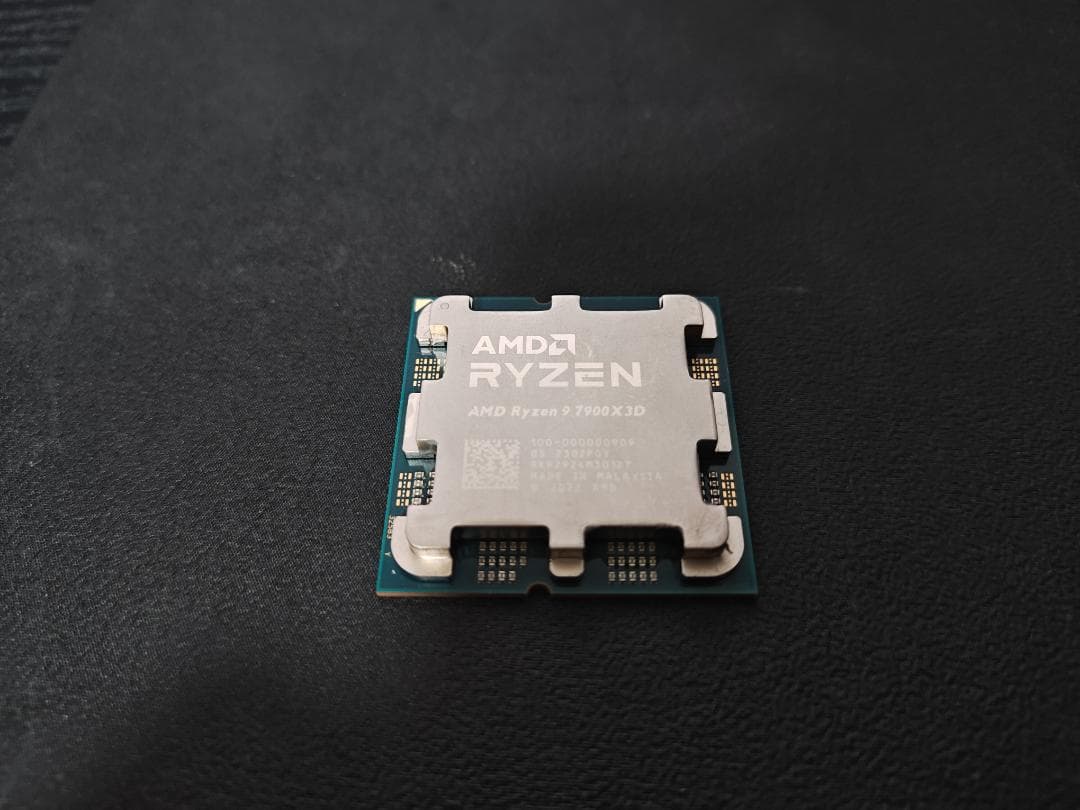 AMD RYZEN9 7900X3D 動作確認済み