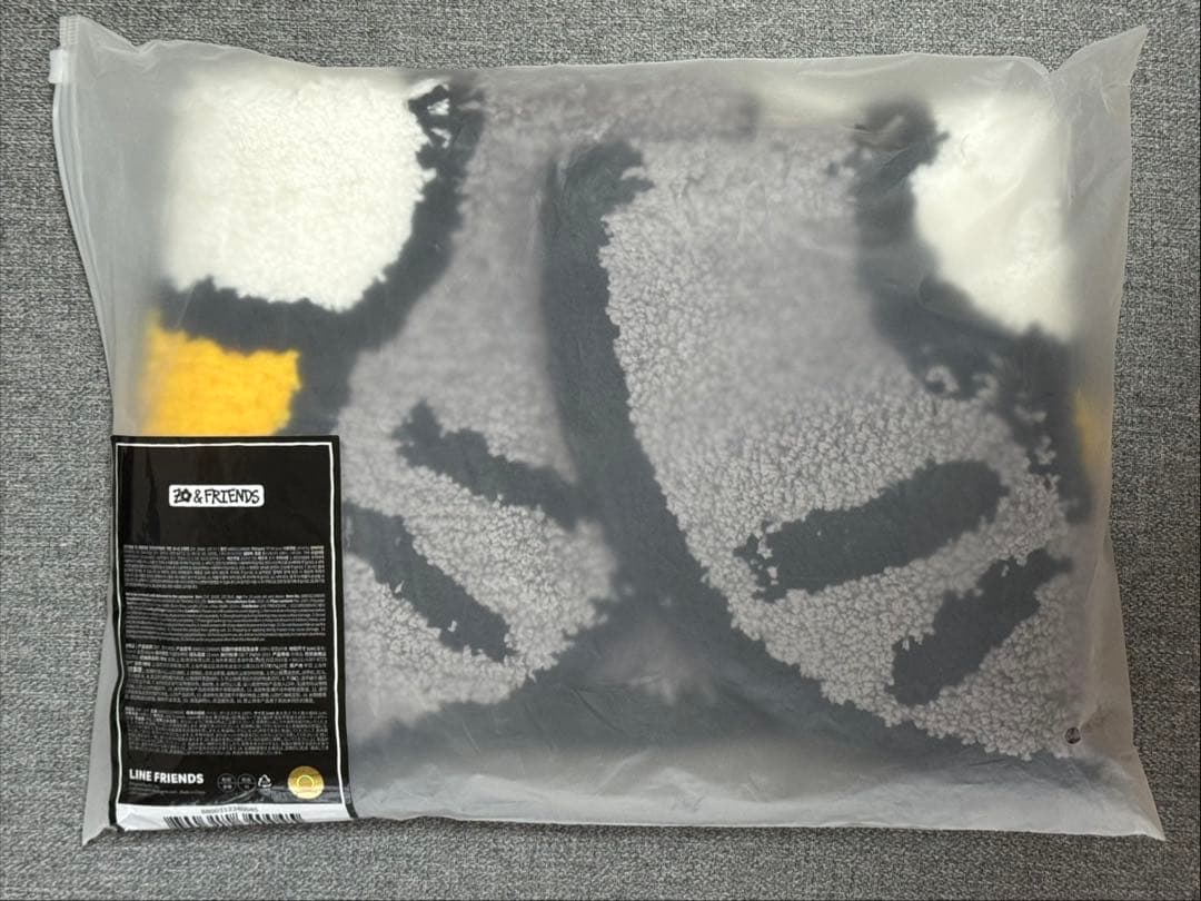 ZO&FRIENDS ポップアップ ZOA ラグ