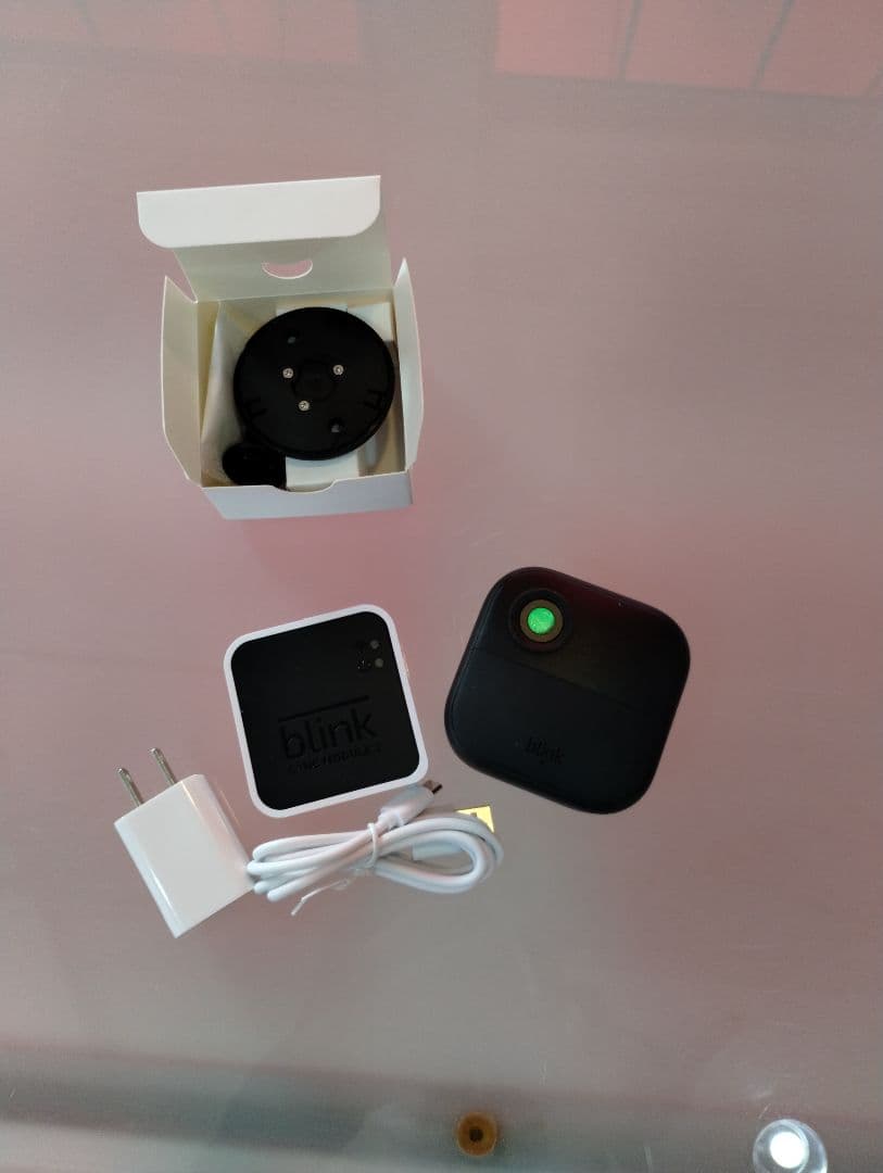 新品！ Blink 屋外用カメラ SYNC MODULE 2 充電器付き
