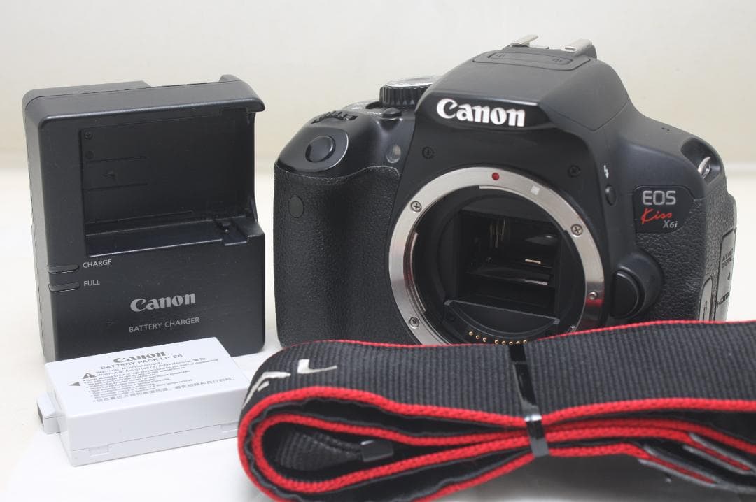 キヤノン EOS Kiss X6i ボディ