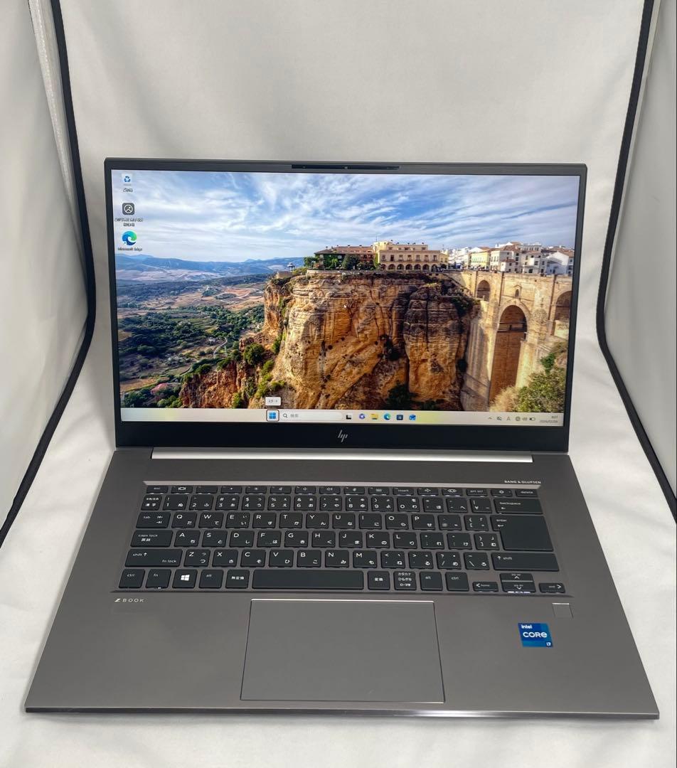 Windowsノート本体 H ZBook Studio 15 G8 MobileWorkstation