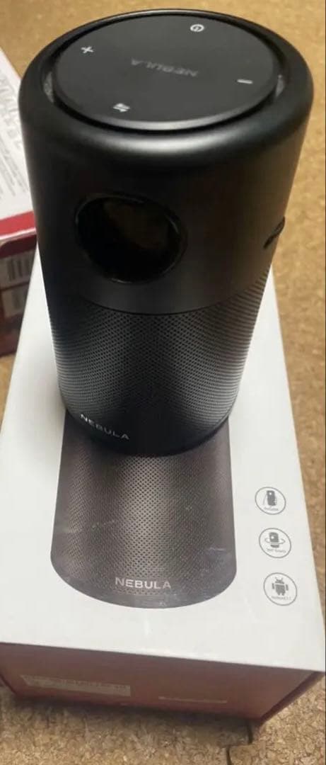 AnkerNebulaCapsulモバイルプロジェクタ簡単映画キャンプアウトドア