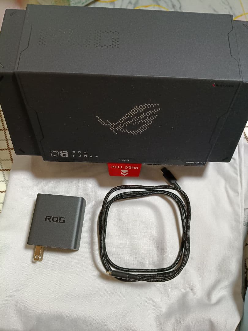 ROG Phone 8 Pro 16GB/512GB 国内版SIMフリー