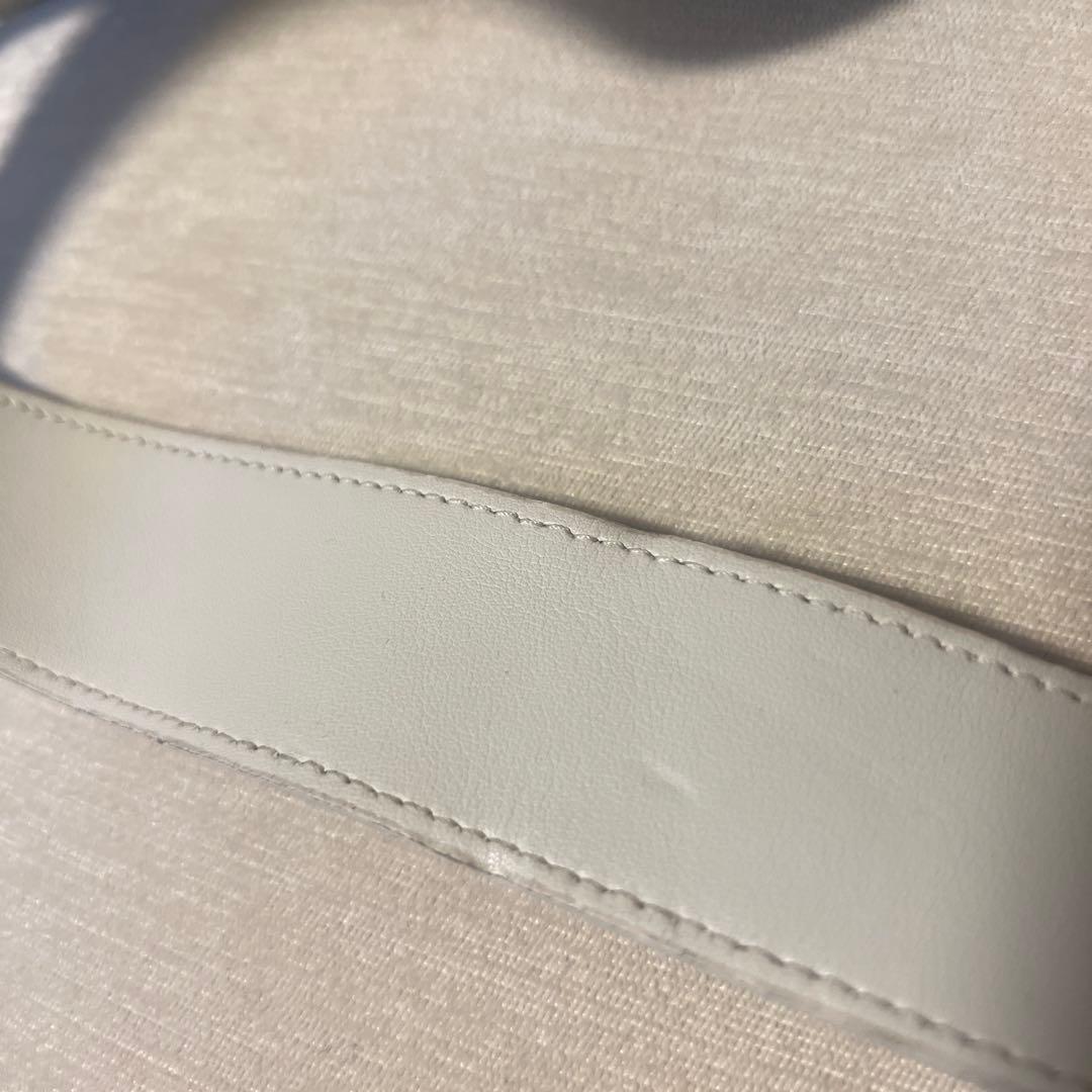 OSOI MINI BROT CREAM ¥ 50,600 （税込