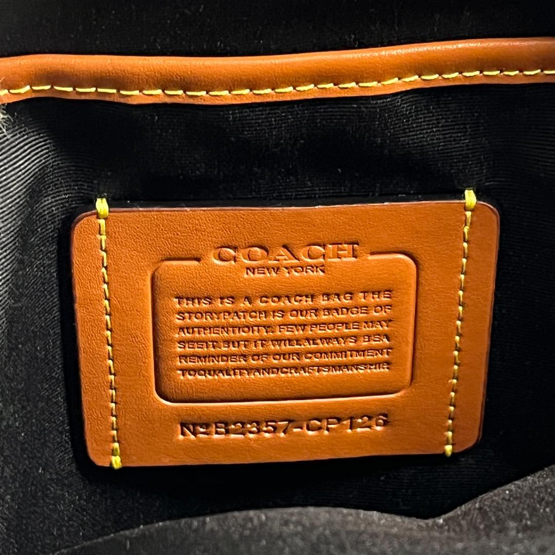 【新品未使用】COACH コーチ チャーター パック・シグネチャー ボディバッグ