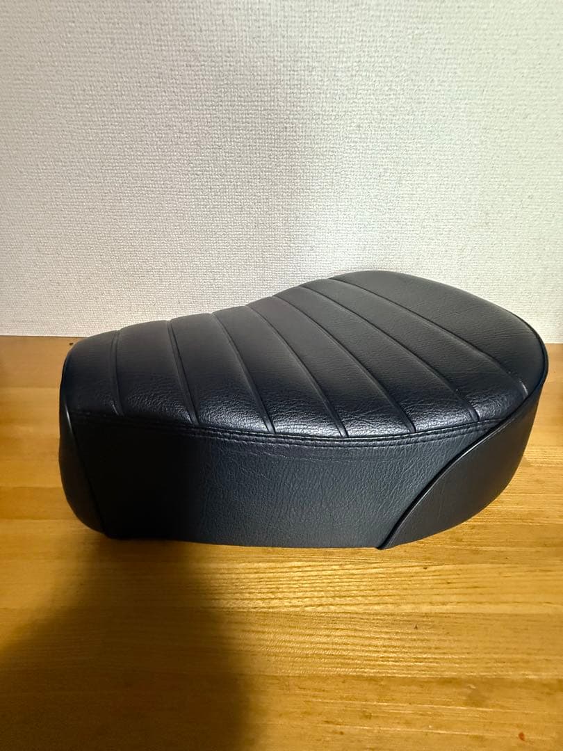 TWR ハンターカバーJA55 黒 ストライプデザイン バイクシート