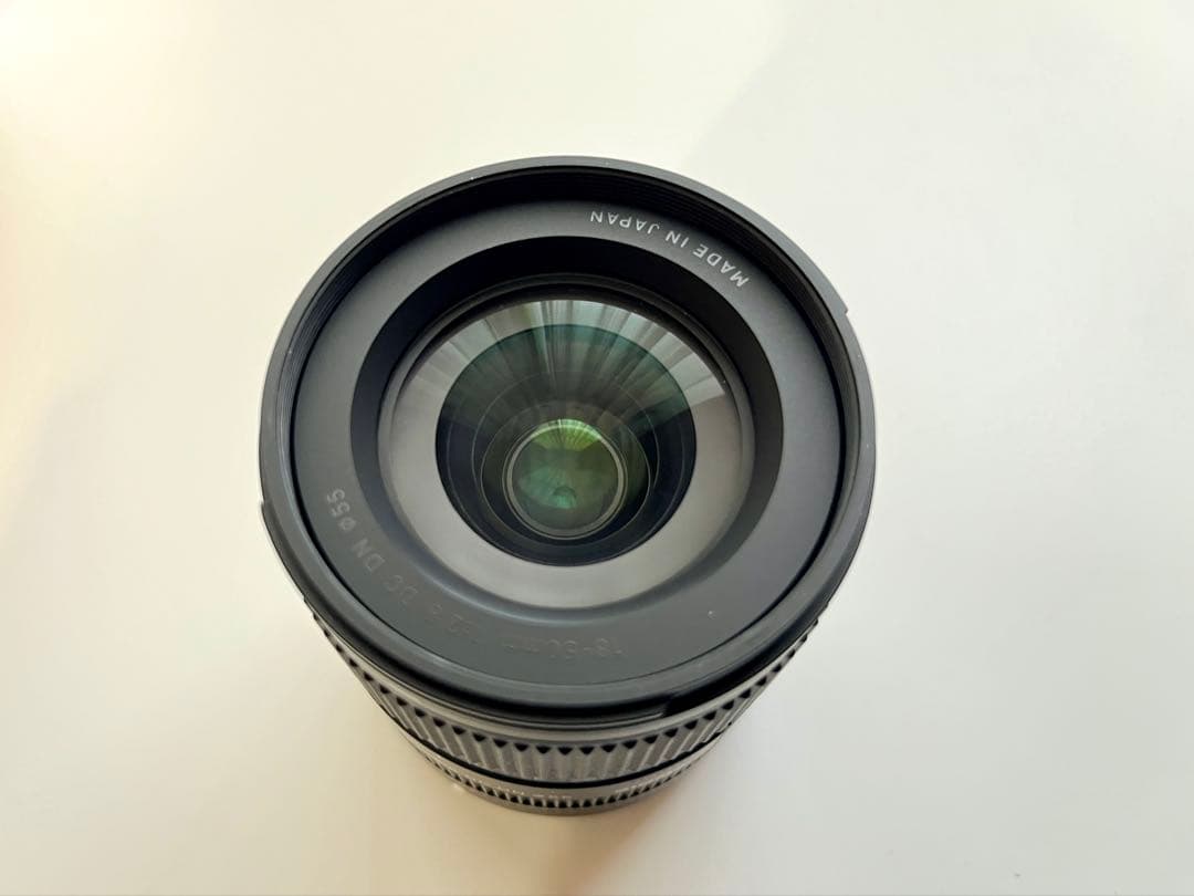Xマウント レンズ 18-50mm F2.8 DC DN SIGMA