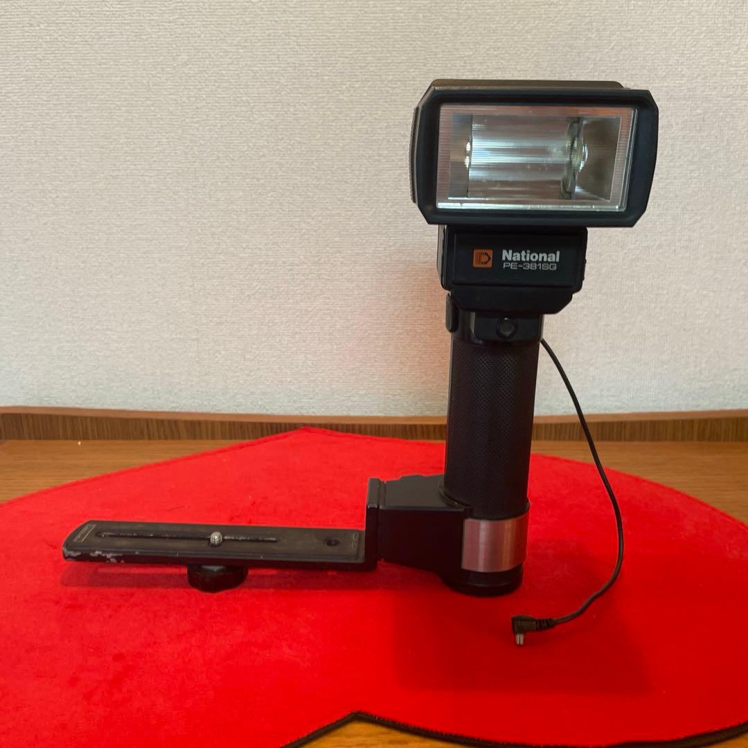 Canon F-1 フィルムカメラ レンズ2本セット ストロボ付き